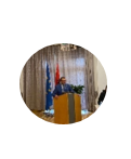 ZONJA E NIVICËS QË U BË ZONJA E KLOSIT NË MALLAKASTËR